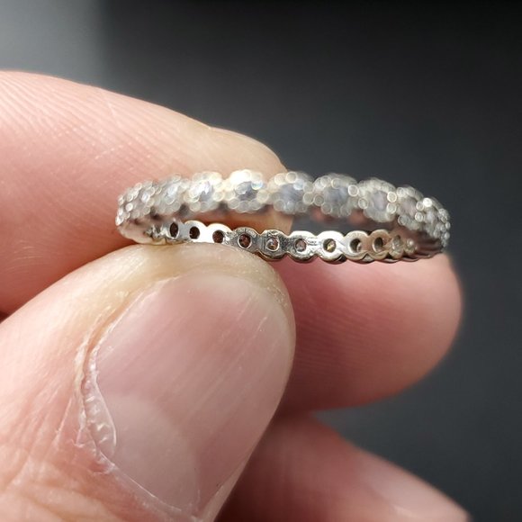 Size 6 Sterling Silver Small Cute Cubic Zirconia Ring - Picture 3 of 6